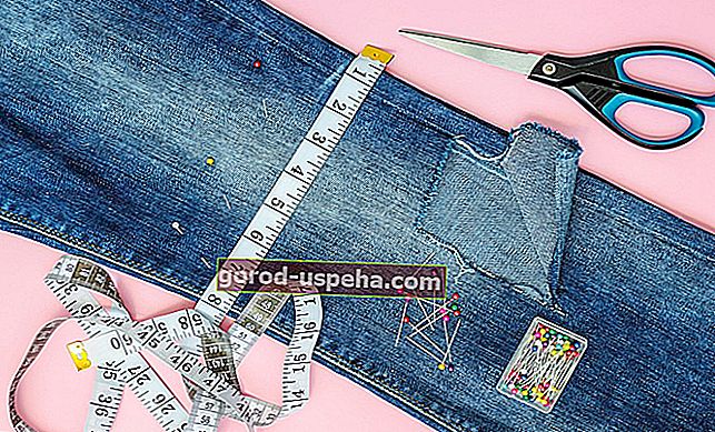 Rôzne tipy na opravu opotrebovaných alebo perforovaných džínsov