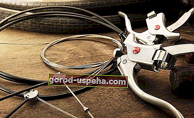 Zamenjava zavornega kabla na kolesu